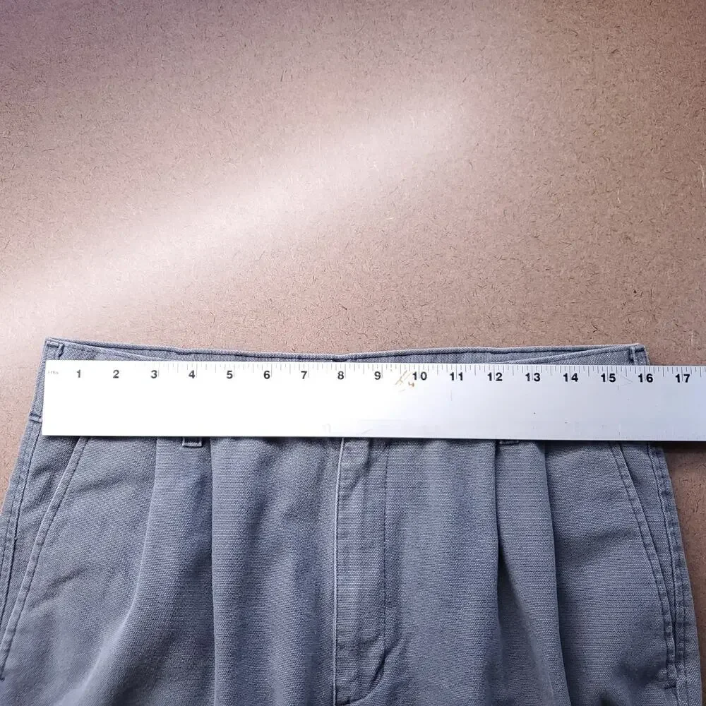 VTG Dockers Pleated Canvas Khakis Men 34x32 Gray Cotton 90s Dad Core‎ Gorpcore